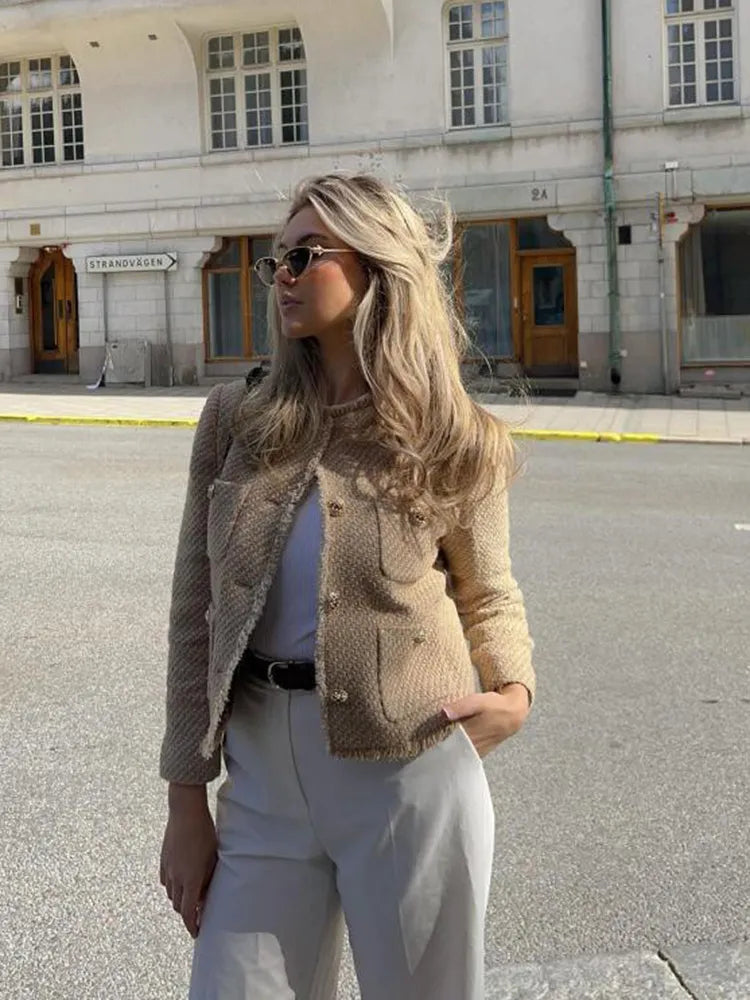 Sarah - cardigan i tweed