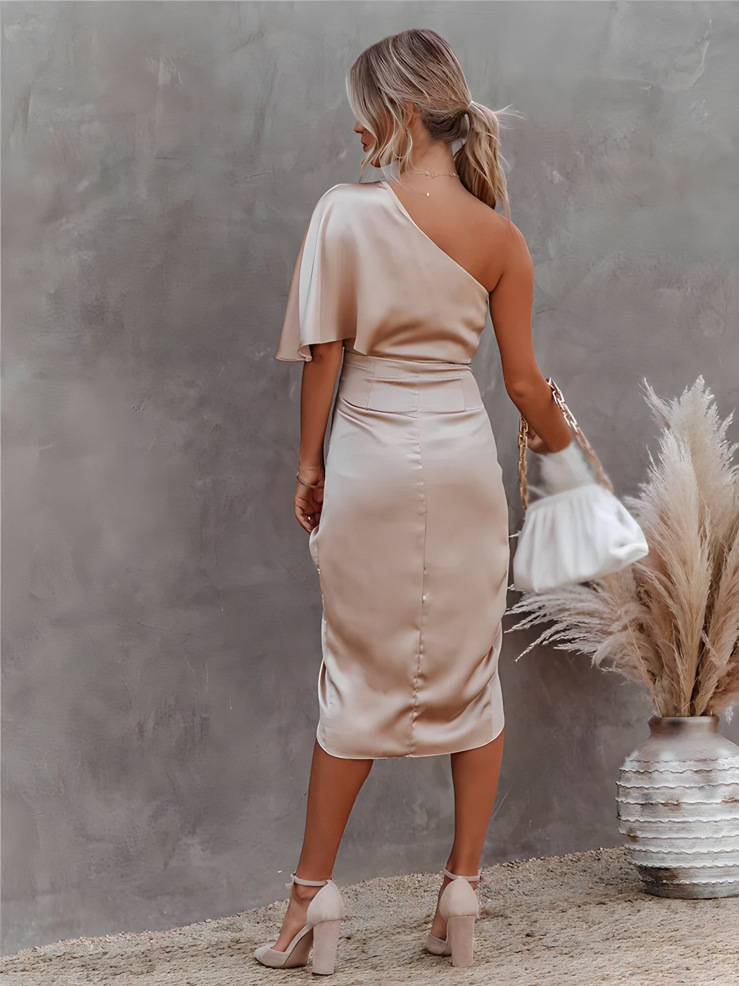 Valentina | Elegant aftenkjole i silke