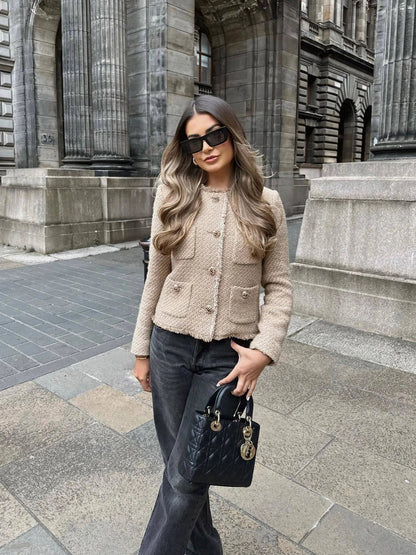Sarah - cardigan i tweed